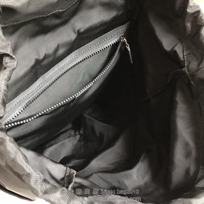 GUCCI 古馳男包 新款 450982 高科技帆布 古馳雙肩背包 黑色 GUCCI男背包